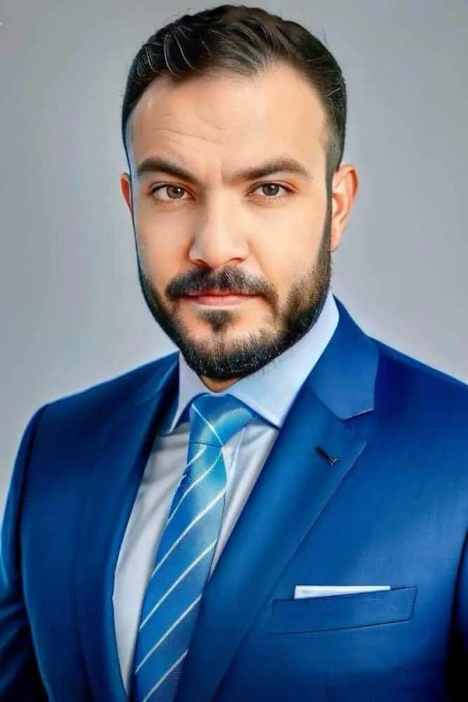 دکتر علی آبکار - بهترین مشاور کسب و کار ایران دکتر علی آبکار - بهترین مشاور کسب و کار ایران