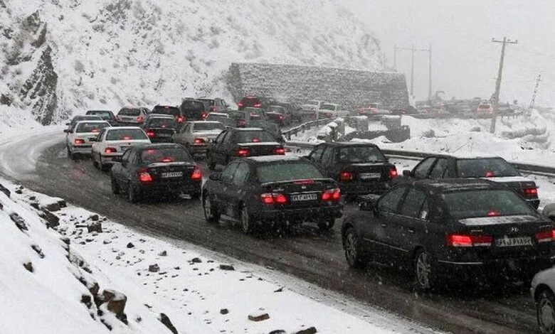 بارش برف‌وباران در ۱۵ استان/ترافیک نیمه‌سنگین درمحورهای منتهی به‌تهران