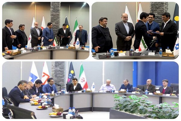قطار تغییرات بانک مسکن در ایستگاه ناواکو