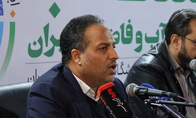 مدیرعامل آبفا: برای بازسازی مخازن آب سیریک یک همت اعتبار نیاز است مدیرعامل آبفا: برای بازسازی مخازن آب سیریک یک همت اعتبار نیاز است