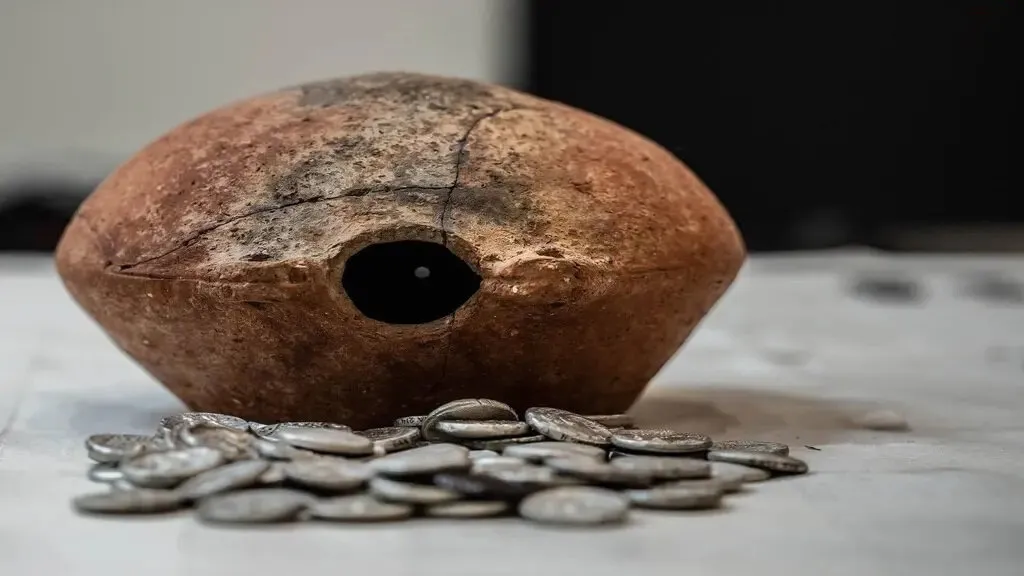 409 silver coins in a heavy jar in Maliha, UAE 409 silver coins in a heavy jar in Maliha, UAE